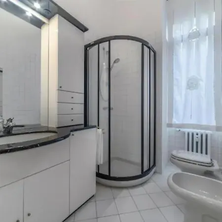 Arco Della Pace/triennale Zona Esclusiva Appartement Milaan